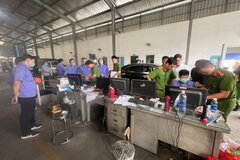Bắt khẩn cấp Giám đốc Trung tâm Đăng kiểm xe cơ giới Đồng Nai