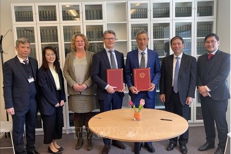 Thúc đẩy hợp tác về pháp lý quốc tế giữa Việt Nam và Hà Lan
