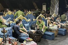 Phát hiện nhiều khách dương tính với ma túy trong quán bar ở Bình Dương