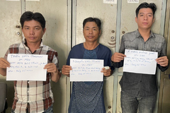 Bắt 3 đối tượng cầm hung khí đập phá đám cưới ở TP.HCM