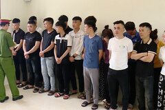 Triệu tập 32 đối tượng trong đường dây lừa đảo tinh vi