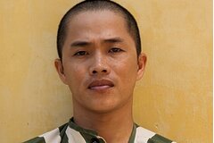 Tạm giữ đối tượng dọa tung ‘ảnh nóng’ để tống tiền ở Bình Dương