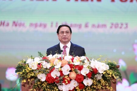 Phát biểu của Thủ tướng Phạm Minh Chính tại Hội nghị biểu dương, tôn vinh điển hình tiên tiến toàn quốc trong phong trào thi đua yêu nước