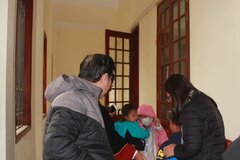Những câu chuyện phía sau các lần tác nghiệp ở chốn pháp đình