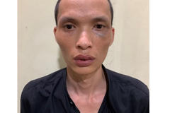 Bắt đối tượng dùng kim tiêm đe dọa cướp điện thoại của trẻ em