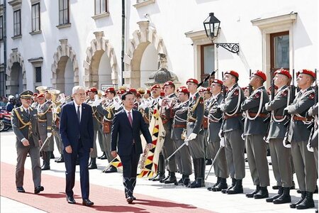 Lễ đón chính thức Chủ tịch nước Võ Văn Thưởng thăm CH Áo