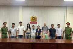 TP.HCM: Phá 2 động mại dâm 'hotgirl' quy mô lớn, chỉ tiếp khách người nước
