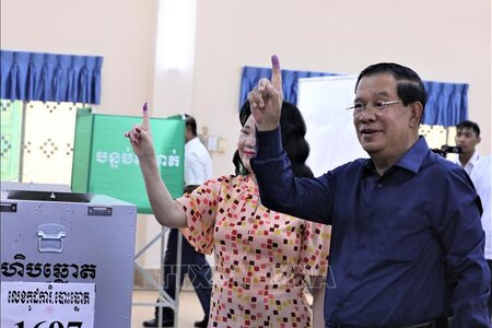 Lãnh đạo Việt Nam chúc mừng Campuchia tổ chức thành công cuộc bầu cử Quốc hội khóa VII