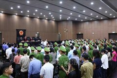 Vụ 'Chuyến bay giải cứu': Hành vi phạm tội của các bị cáo gây bức xúc trong dư luận xã hội