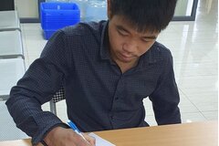 Bắt giữ 'nghịch tử' sát hại bố đẻ rồi trốn ra nước ngoài