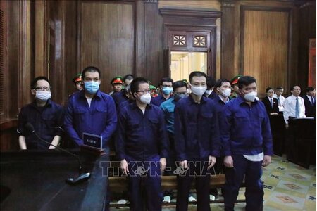 Đề nghị mức án đối với 13 cựu cán bộ Công an phường Phú Thọ Hòa