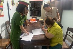Tạm giữ đối tượng mở văn phòng môi giới, làm giả sổ đỏ chiếm đoạt hàng trăm triệu đồng