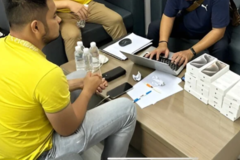 Triệt phá vụ buôn lậu iPhone 15 về Việt Nam trị giá 900 triệu đồng