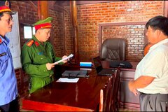 Quảng Bình: Khởi tố Giám đốc doanh nghiệp khai thác cát trái phép