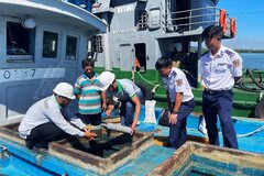 Bắt giữ tàu chở 80.000 lít dầu DO không rõ nguồn gốc