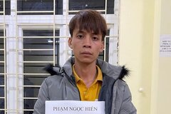 Bắt đối tượng vào cửa hàng điện thoại cướp iPhone