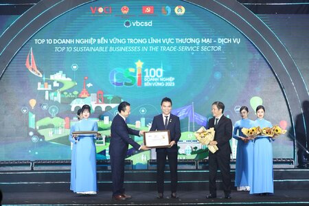 Herbalife Việt Nam được vinh danh Top 100 Doanh Nghiệp Bền Vững Việt Nam 2023 và Top 10 Doanh Nghiệp Bền Vững Trong Lĩnh Vực Thương Mại – Dịch Vụ