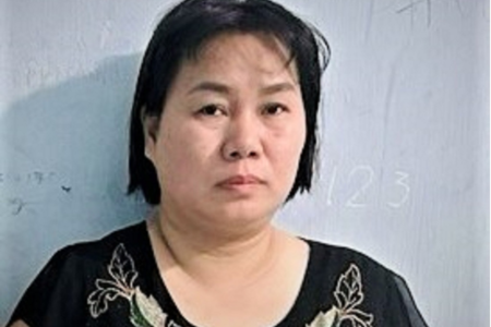 Công an phá 'ổ' mại dâm tại TP.HCM, nhiều mánh khoé của 'tú bà' 40 tuổi bị lật tẩy