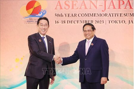 Thủ tướng Phạm Minh Chính gặp lãnh đạo các nước nhân Hội nghị kỷ niệm 50 năm quan hệ ASEAN - Nhật Bản