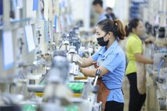 Chốt đề xuất phương án, thời điểm tăng lương tối thiểu vùng 2024