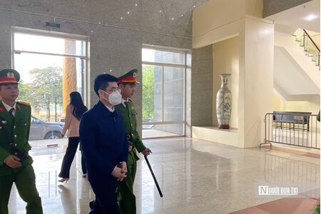Vụ chuyến bay giải cứu: Hoàng Văn Hưng bị rối loạn tiền đình, xin xử vắng mặt