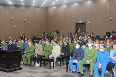 Vụ Việt Á: Tuyên án 38 bị cáo, cựu Bộ trưởng Y tế lĩnh án 18 năm tù