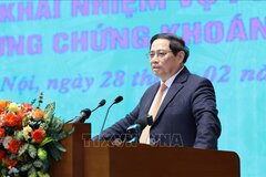 Thủ tướng: Sớm nâng hạng thị trường chứng khoán Việt Nam lên thị trường mới nổi