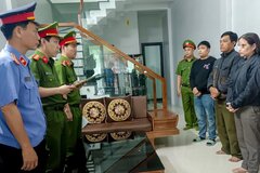 Khởi tố 4 đối tượng mua bán hóa đơn trái phép ở Thừa Thiên - Huế