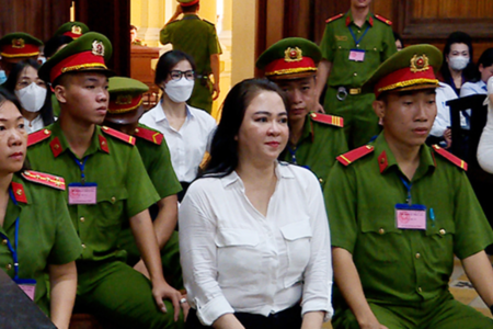 Hoãn xử phúc thẩm vụ án liên quan bà Nguyễn Phương Hằng