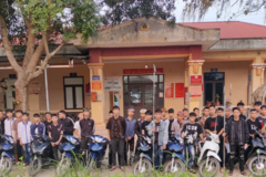 30 thanh niên bịt kín mặt, vác dao đi giải quyết mâu thuẫn ở Vĩnh Phúc