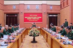 Nghiên cứu, hoàn chỉnh Đề án diễu binh, diễu hành kỷ niệm 50 năm Ngày giải phóng miền Nam