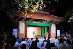 Trình UNESCO hai hồ sơ Di sản Văn hóa phi vật thể