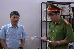 Bắt tạm giam Phó Trưởng ban Quản lý Khu kinh tế Dung Quất