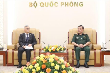 Thúc đẩy hợp tác quốc phòng Việt Nam - Ba Lan