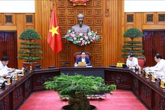 Thủ tướng chủ trì họp về điều hành chính sách tài khóa, tiền tệ, thị trường vàng