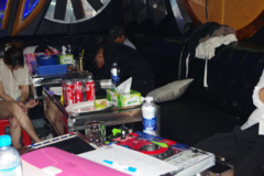Phát hiện 33 đối tượng dương tính với ma túy trong quán karaoke ở Long An