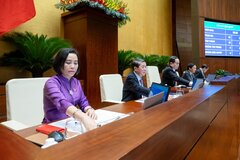 Thông qua Nghị quyết về chương trình xây dựng luật, pháp lệnh năm 2025