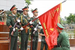 Khắc phục vướng mắc, bất cập về chế độ, chính sách đối với sĩ quan