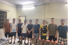 Bắt 11 đối tượng trong đường dây cá độ bóng đá, mua bán số lô, số đề