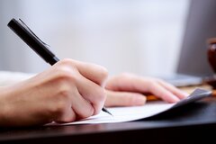 Soạn thảo văn bản quy định chi tiết thi hành 11 luật, nghị quyết của Quốc hội