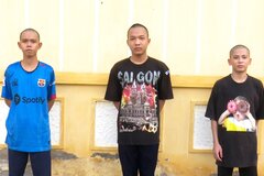 Bắt 3 đối tượng chém người phụ nữ trong quán ăn ở An Giang