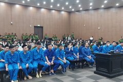 Xét xử vụ 135 bị cáo cho vay lãi nặng 732 tỷ đồng
