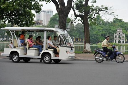 Đề xuất điều kiện kinh doanh vận tải bằng xe bốn bánh có gắn động cơ