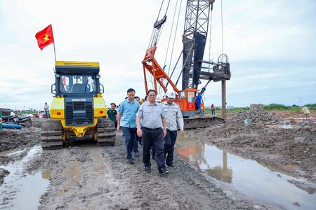 Tăng cường kiểm tra, giám sát các công trình giao thông trọng điểm