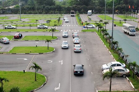 Trượt lý thuyết sát hạch lái xe vẫn có thể thi tiếp các phần còn lại
