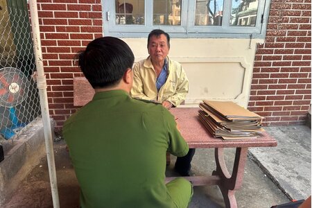 Bắt đối tượng trốn truy nã về tội đánh bạc