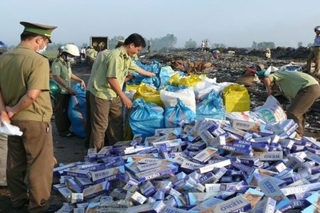 Buôn bán hàng giả bị xử lý như thế nào theo quy định pháp luật?