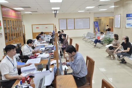 Đẩy mạnh phân cấp, phân quyền, đồng bộ với mô hình chính quyền địa phương 02 cấp
