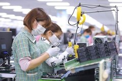Người lao động có quyền từ chối làm thêm giờ vào ngày lễ không?
