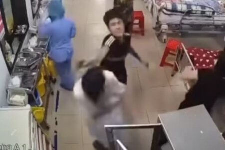 Nhân viên y tế Bệnh viện Đa khoa tỉnh Nam Định bị người nhà bệnh nhân hành hung